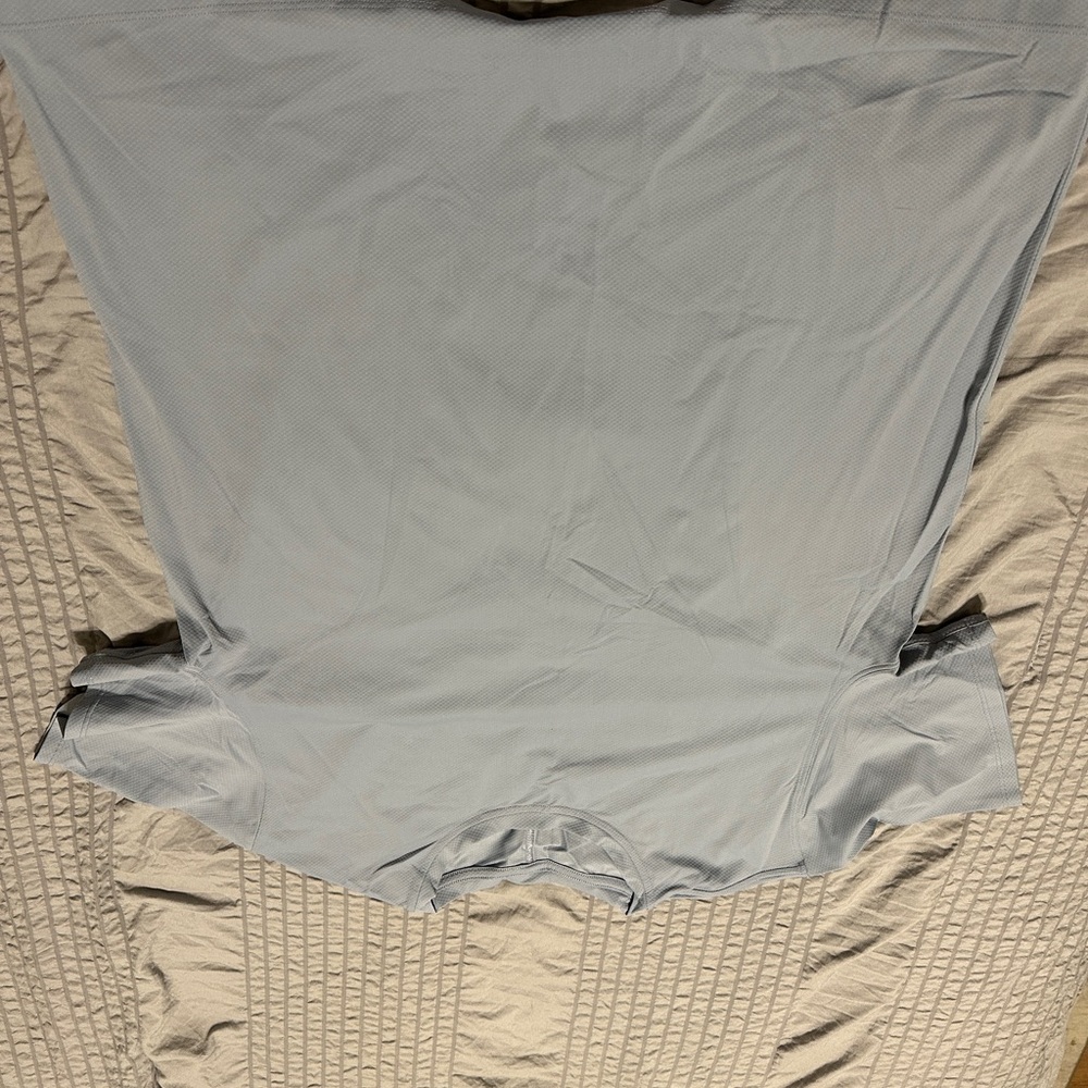 lululemon athletica Light Gray Short Sleeve Tee
